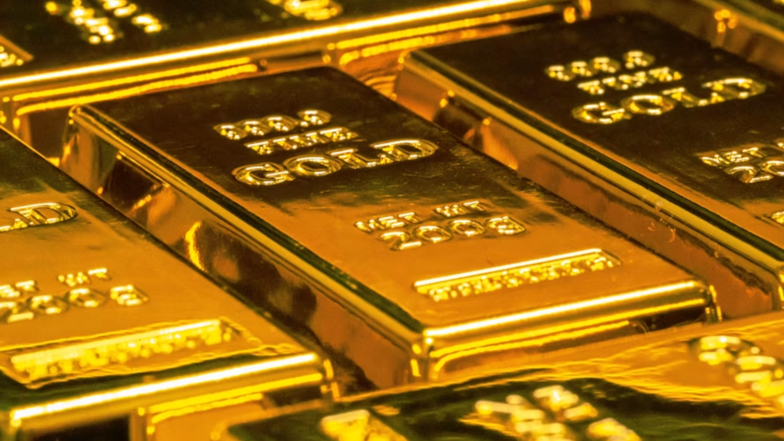 Gold Prices Surge in India Amid Global Uncertainty and Geopolitical Tensions